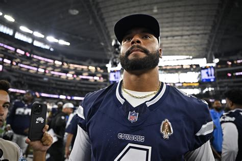 Dak Prescott says Jerry Jones' remarks on contract negotiations .